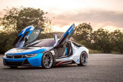 未來更多可能性 BMW i8 VR-E AERO碳纖作品